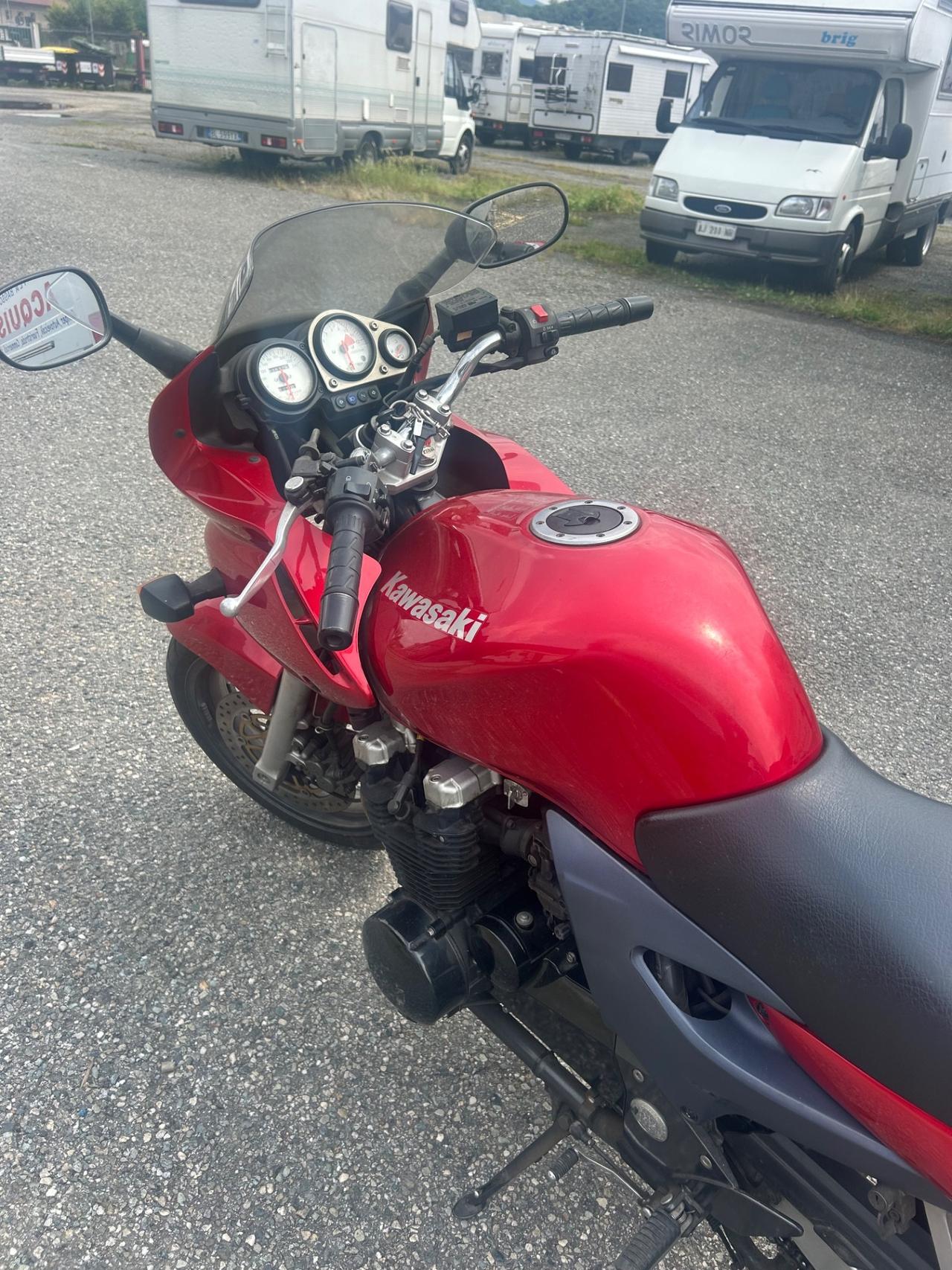 903 zr7s 1200 kawasaki del 2002 in saldo
