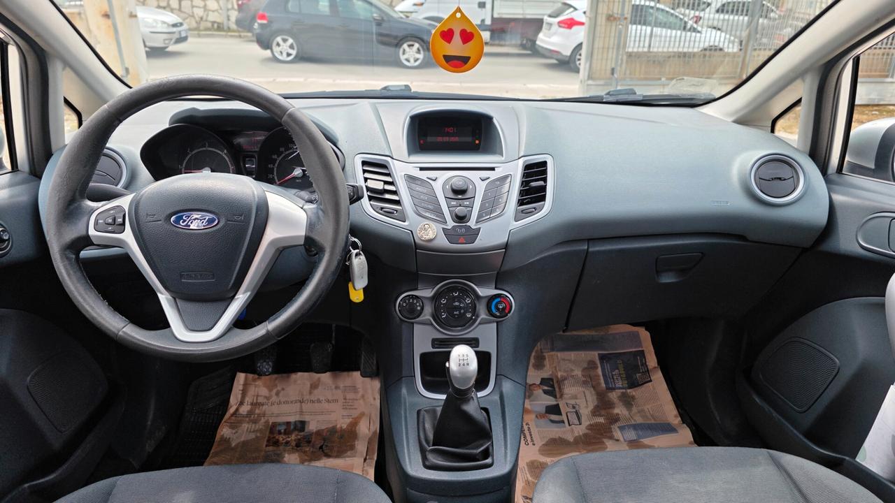 Ford Fiesta 1.4 TDCi 5p. Ghia