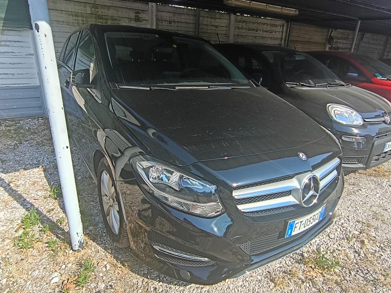 Mercedes-benz B 180 d Premium