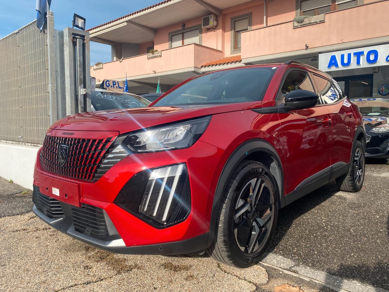 PEUGEOT 2008 1.2 Puretech 100Cv s&s ALLURE