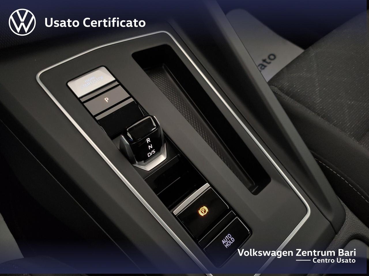 Volkswagen Golf 1.0 etsi evo life 110cv dsg