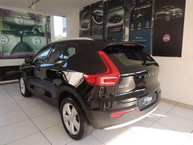 VOLVO XC40 T2 automatico Core