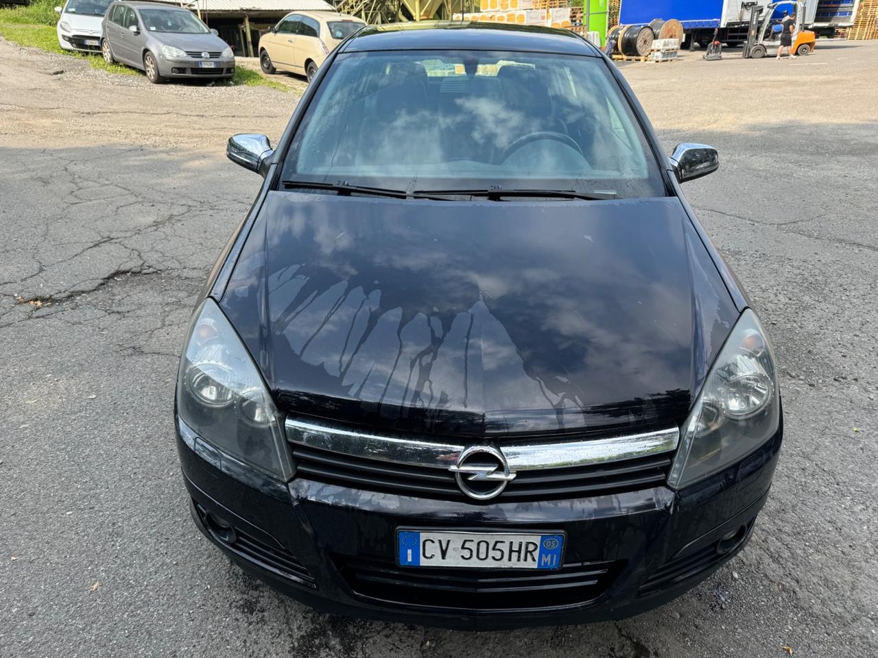 Opel Astra 1.9 CDTI 120CV 5 porte Enjoy