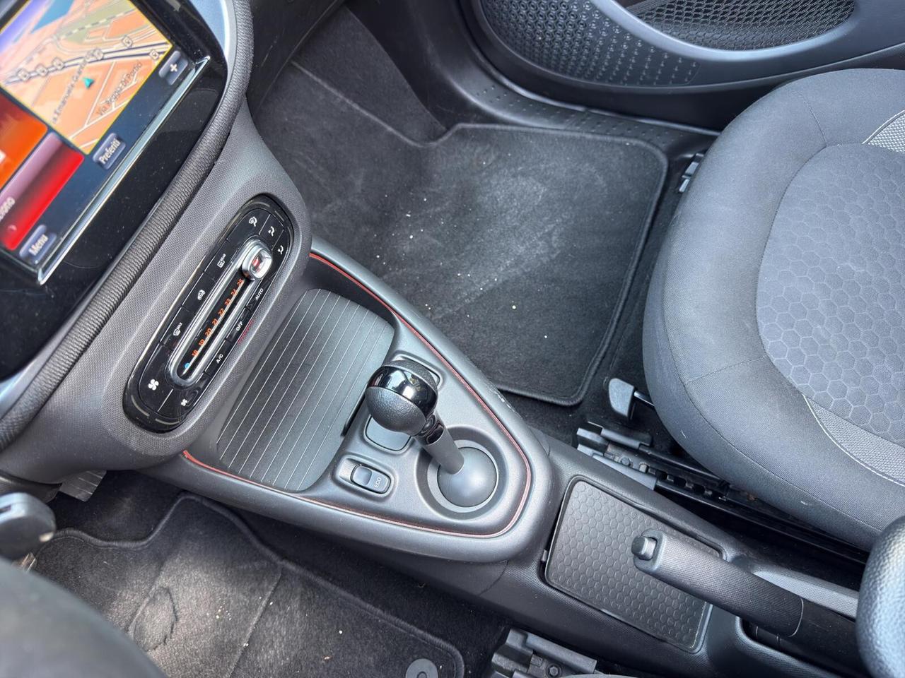 Smart ForFour eq Passion automatica Tetto 2020