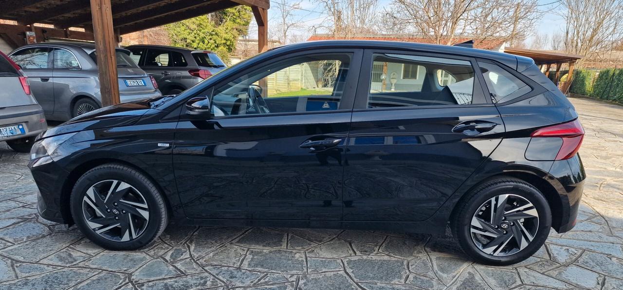 Hyundai i20 1.0 T-GDI 48V iMT ConnectLine 100cv - neopatentati