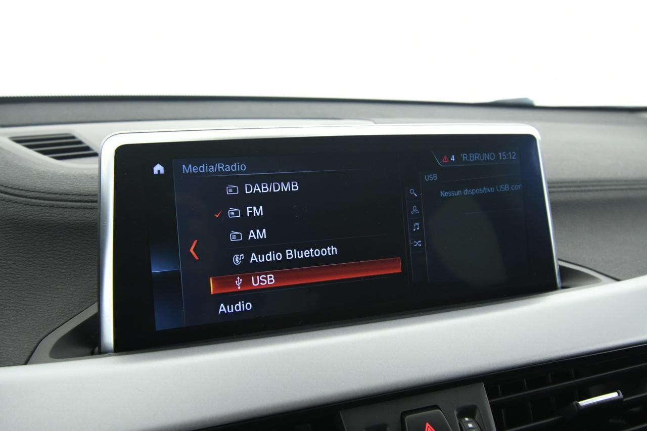 BMW X2 sdrive18d Business X auto CAMERA+BLUETOOTH+LED