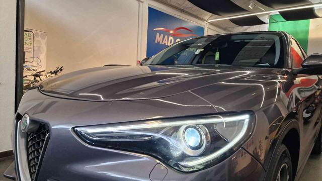 ALFA ROMEO Stelvio 2.2 Turbodiesel 210 CV AT8 Q4 LEVE AL VOLANTE