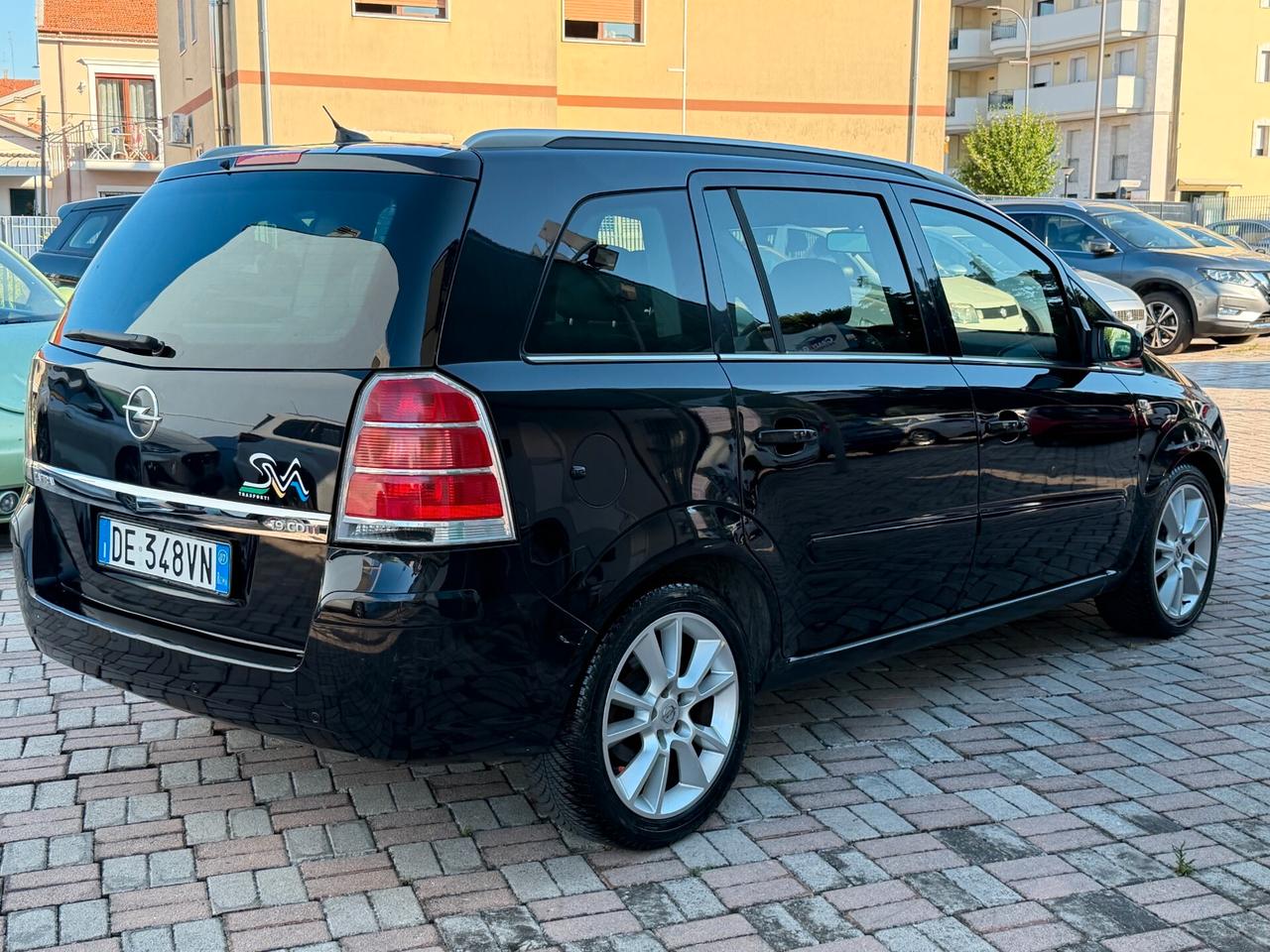 Opel Zafira 1.9 16V CDTI 150CV Cosmo