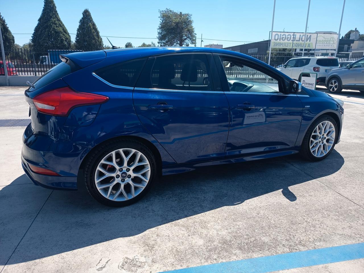 Ford Focus 1.5 TDCi 120 CV Start&Stop st line x titanium