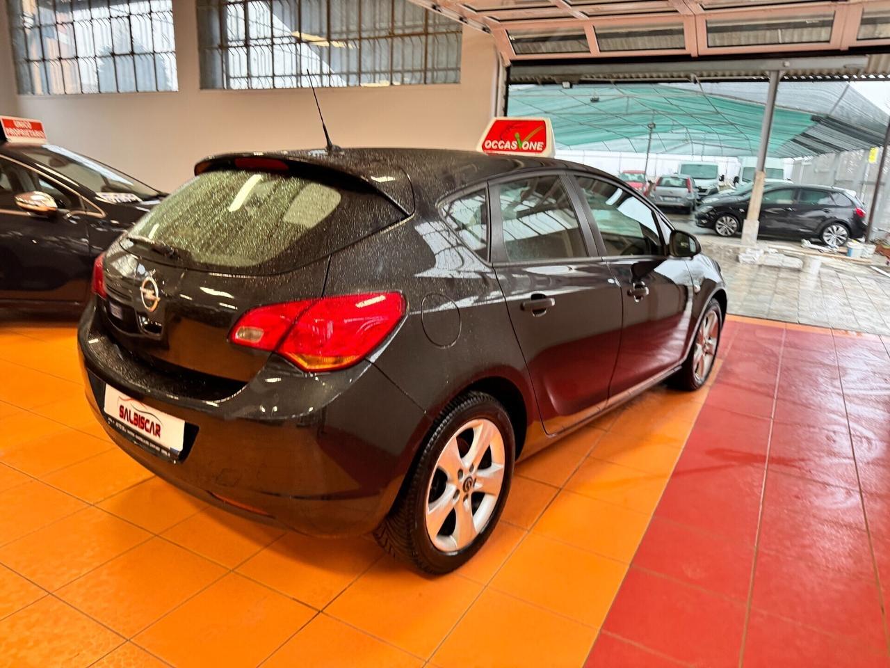 Opel Astra 1.7 CDTI 110CV 5 porte Elective