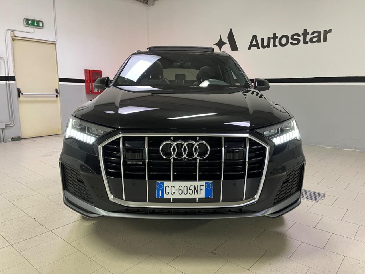 Audi Q7 45 TDI quattro tiptronic S line 7 posti *tetto