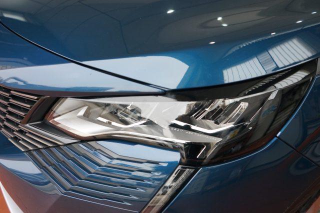 PEUGEOT 3008 BlueHDi 130 S&S EAT8 Active Business