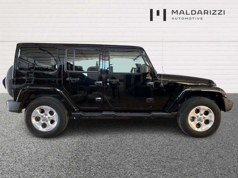 Jeep Wrangler III 2011 Unlimited Unlimited 2.8 crd Sahara auto E5+