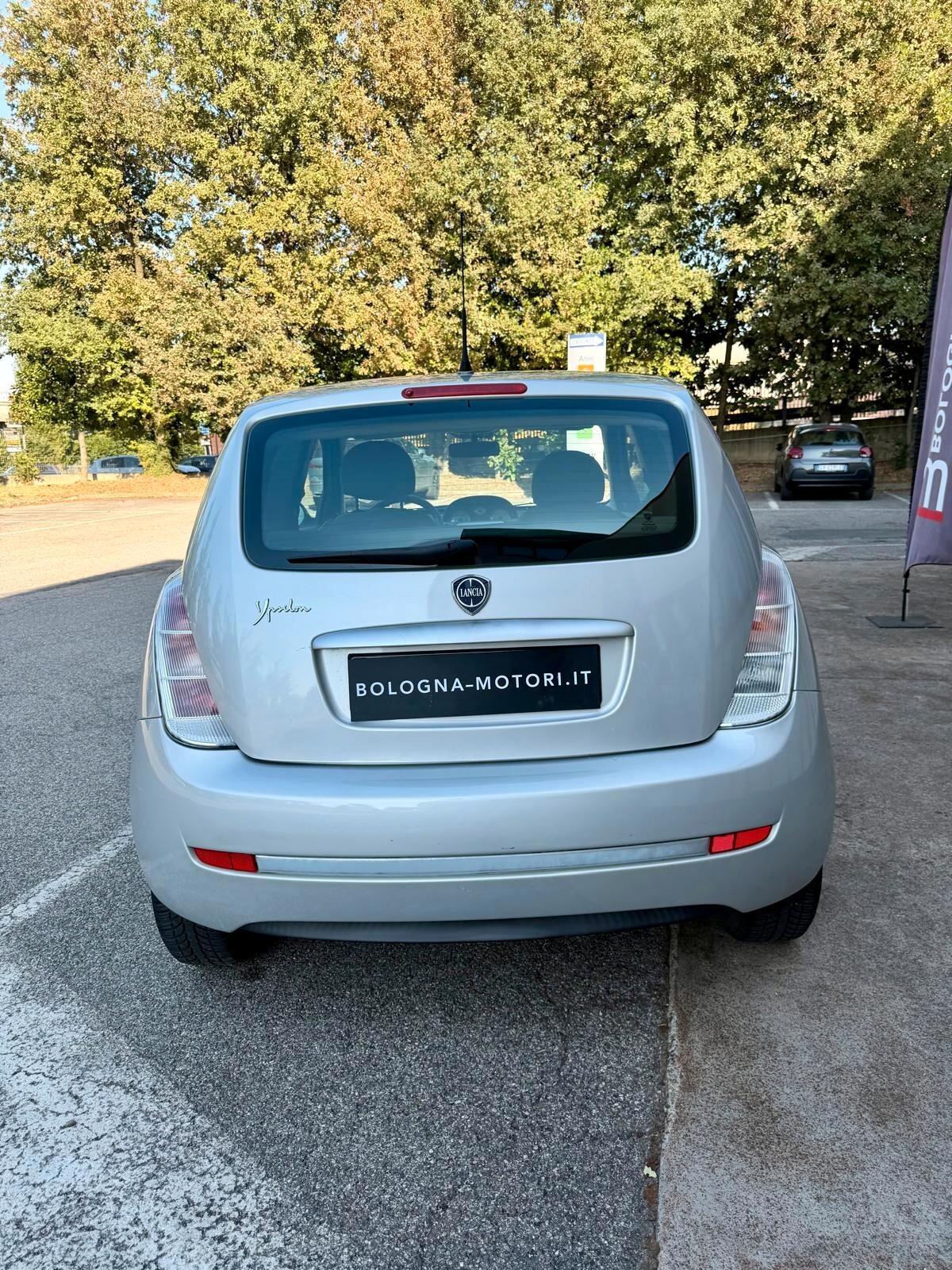 Lancia Ypsilon 1.2 Argento