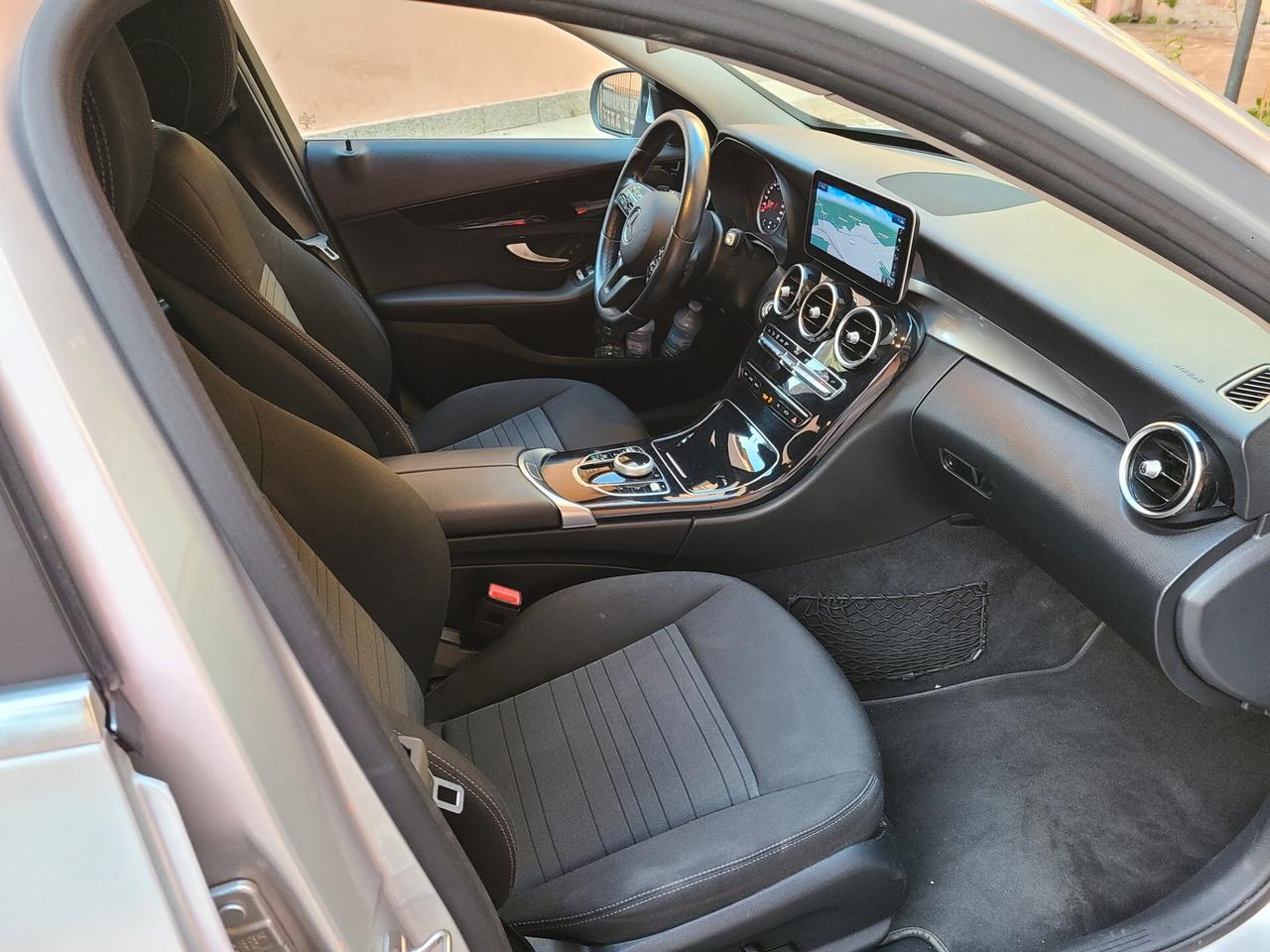 Mercedes-benz C 180 diesel anno 2020