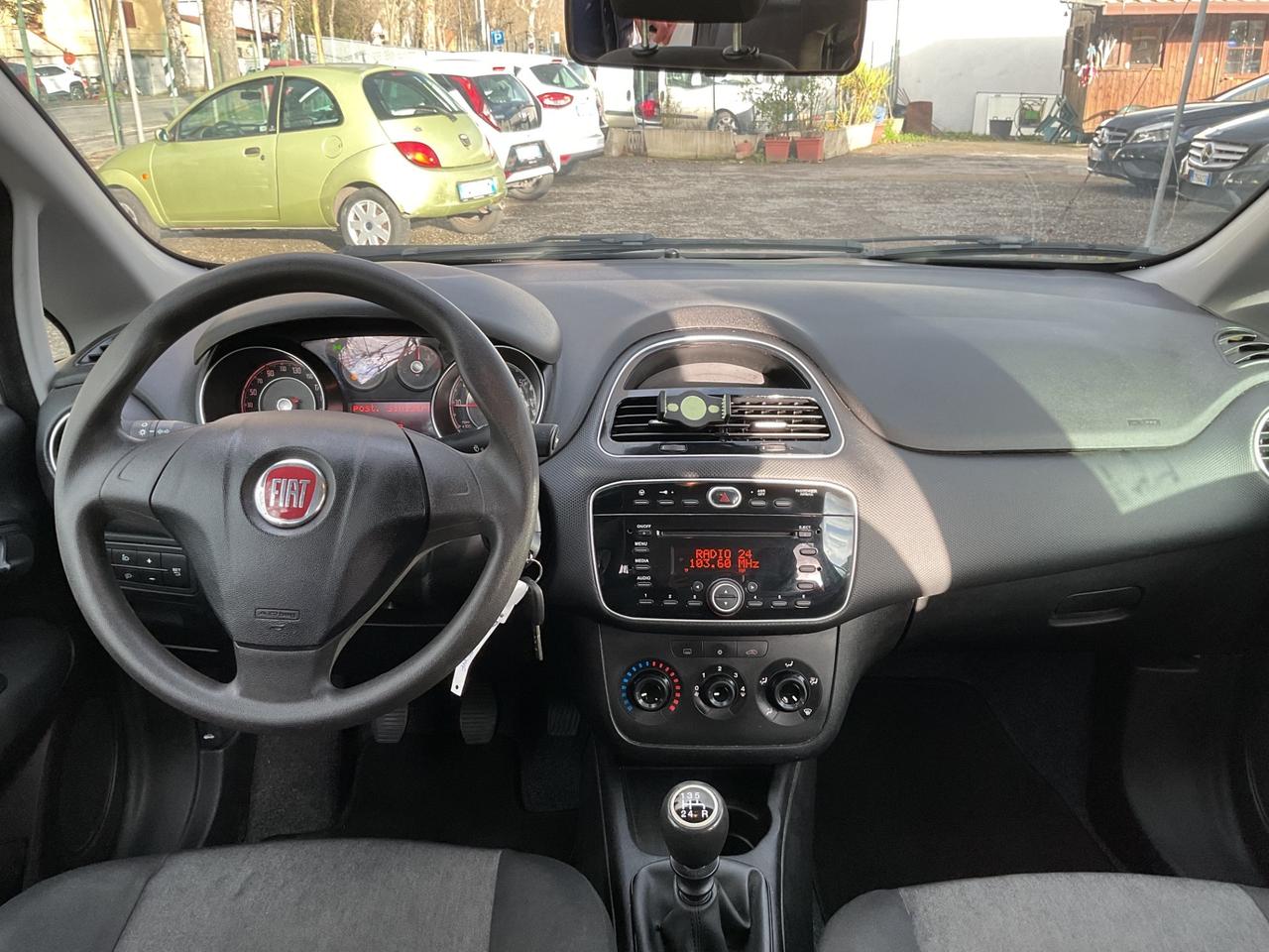 Fiat Punto 1.2 8V 5 porte Lounge OK NEOPATENTATI