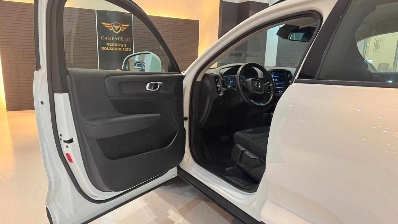 Volvo XC40 T2 1.5 140CV AUTOMATICO - 2021