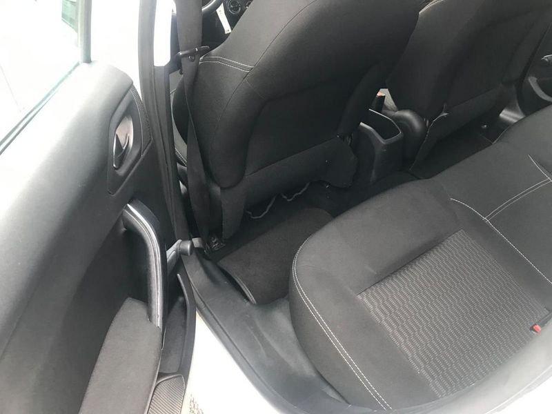 Peugeot 208 PureTech 82 5p. GPL Allure