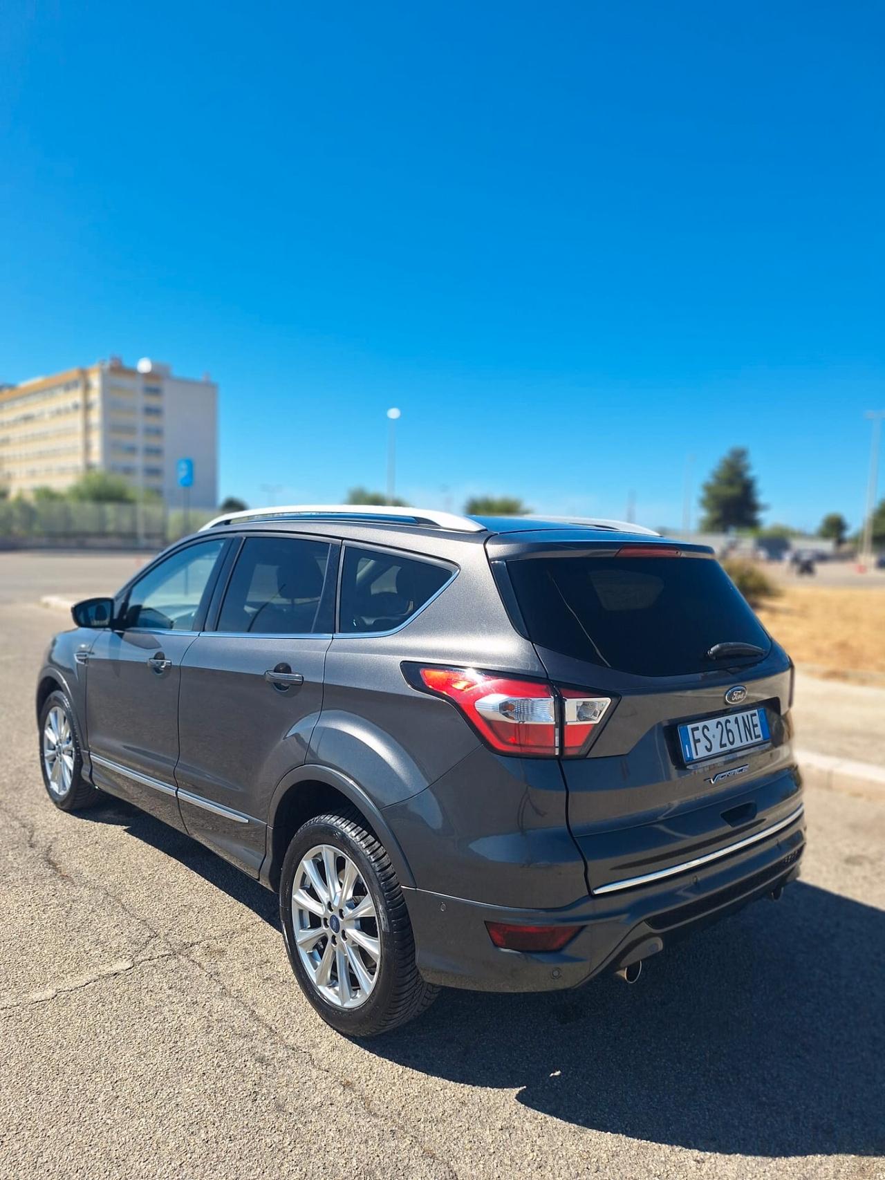 Ford Kuga 2.0 TDCI 150 CV 4WD Powershift Vignale 2019