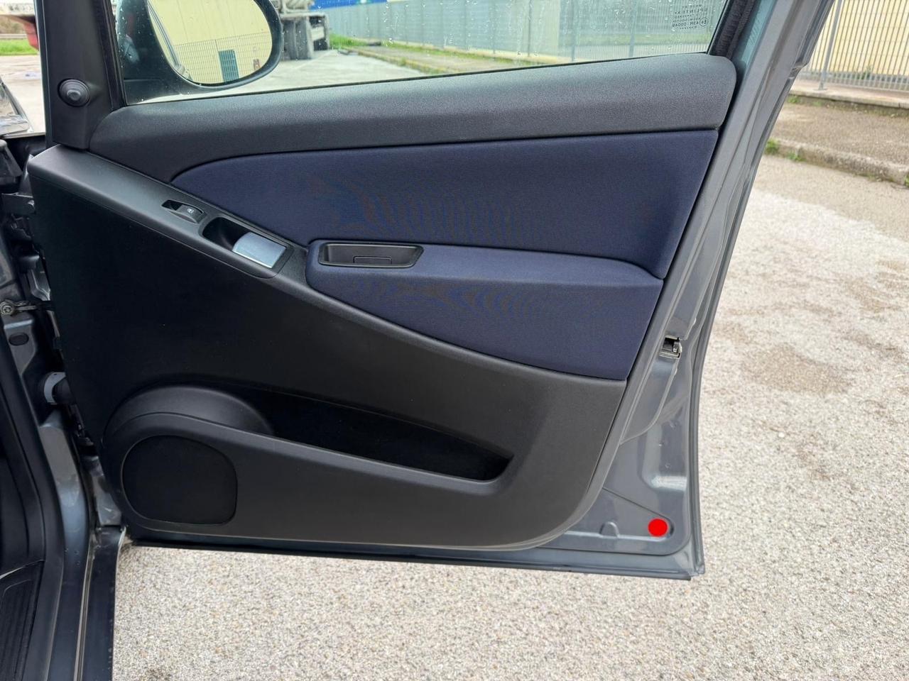 Fiat Idea 1.4 16V S&S Dynamic. Km 65.000