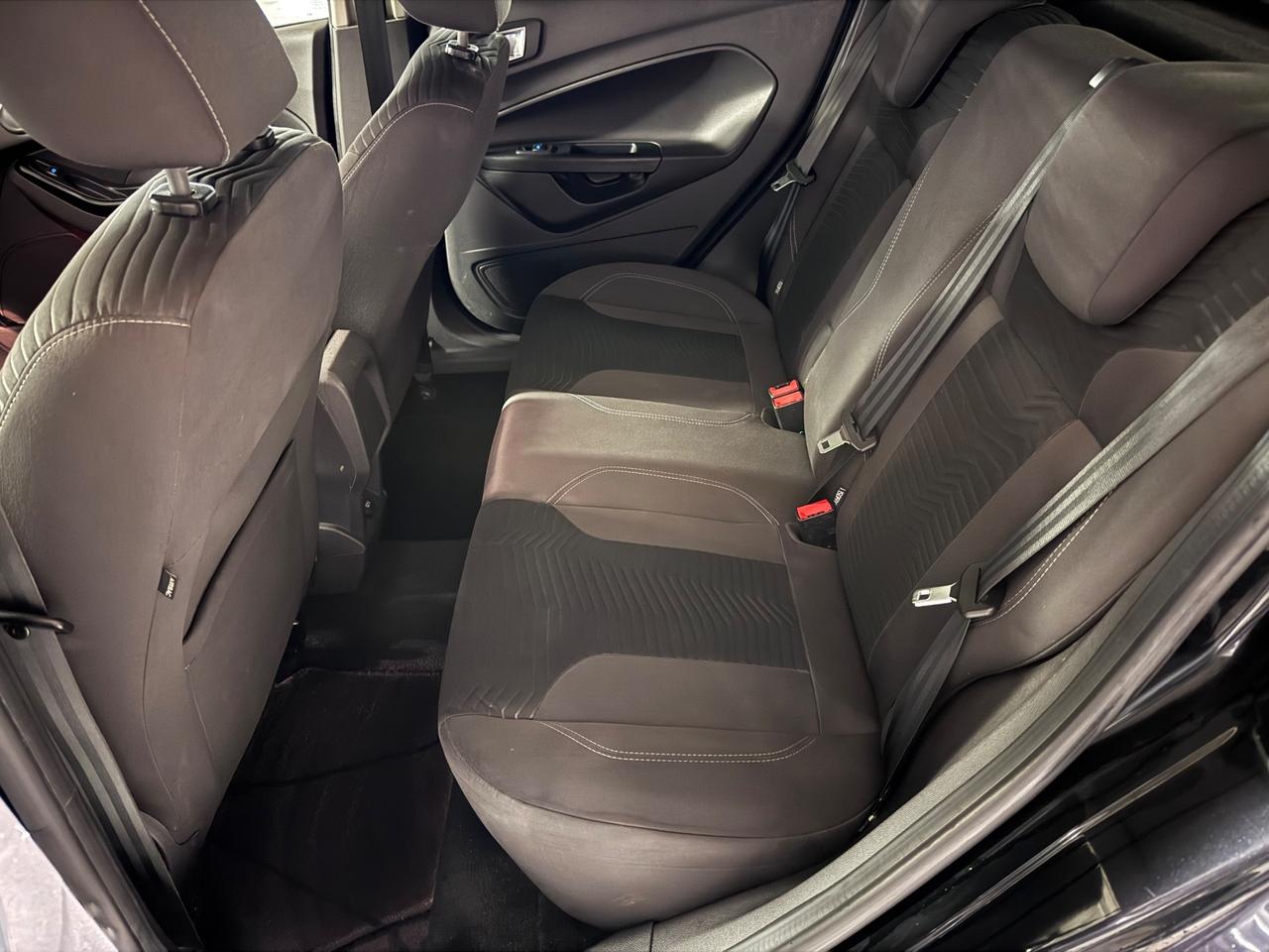 Ford Fiesta 1.2 60CV 5 porte Titanium