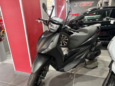 Piaggio Beverly 400 HPE Deep Black My2024 Euro5