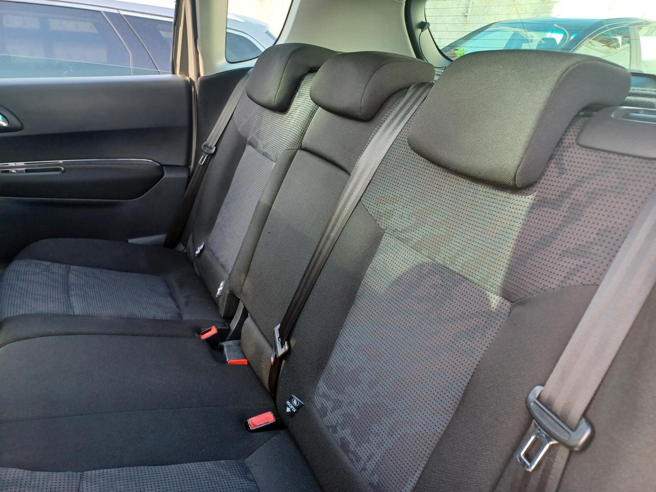 Peugeot 3008 1.6 e-HDi ALLURE AUTOMATICA 2012