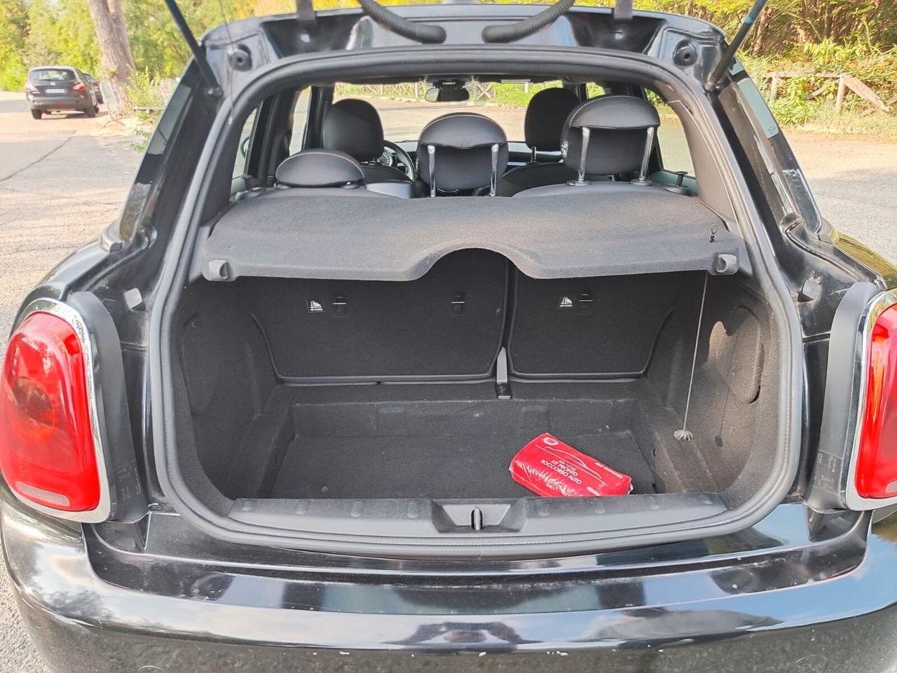 Mini 1.5 D 5 porte 65.000 KM
