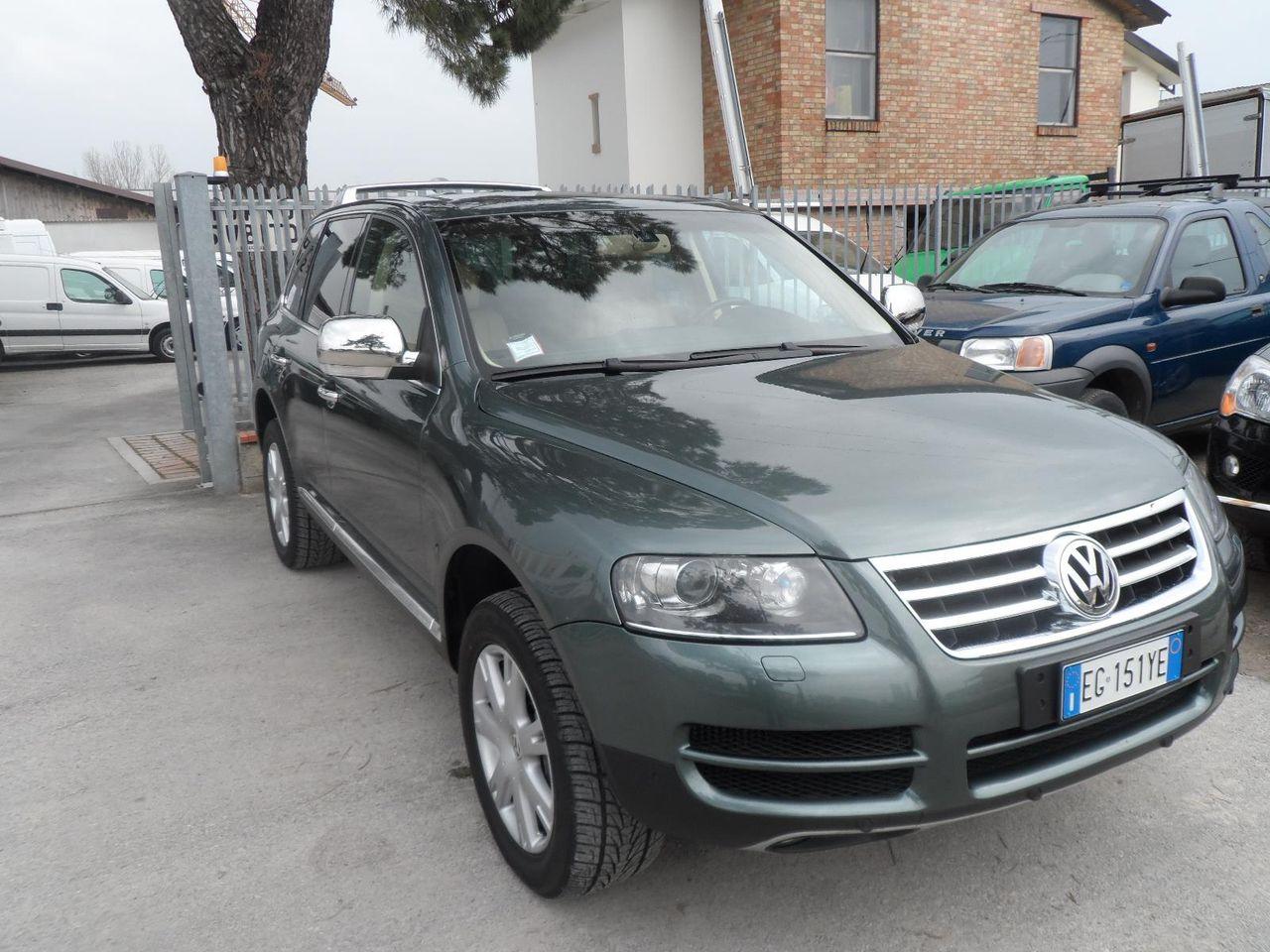 VOLKSWAGEN Touareg 3.0 V6 TDI 240CV DPF Exclusive