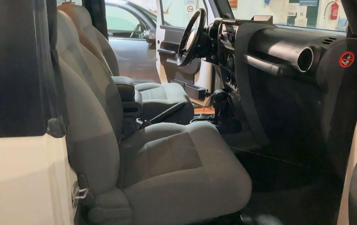 JEEP - Wrangler - Unlimited 3.8 Rubicon Auto