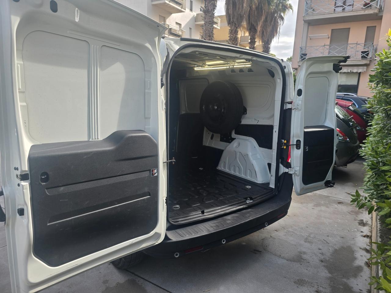 Fiat Doblo Doblò 1.4 3 POSTI 65.000KM