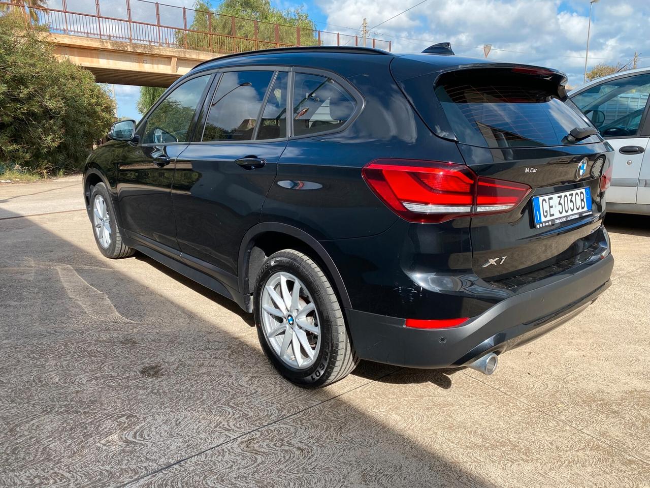 Bmw X1 sDrive16d Advantage | 2021