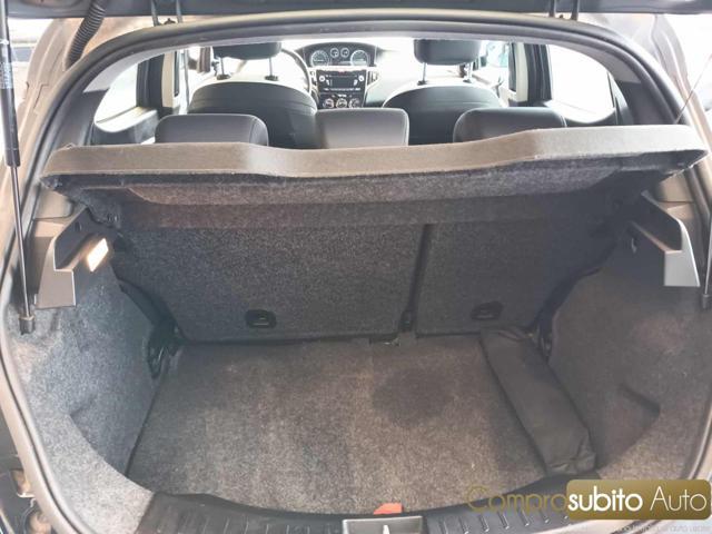 LANCIA Ypsilon 1.2 69 CV 5 porte Gold