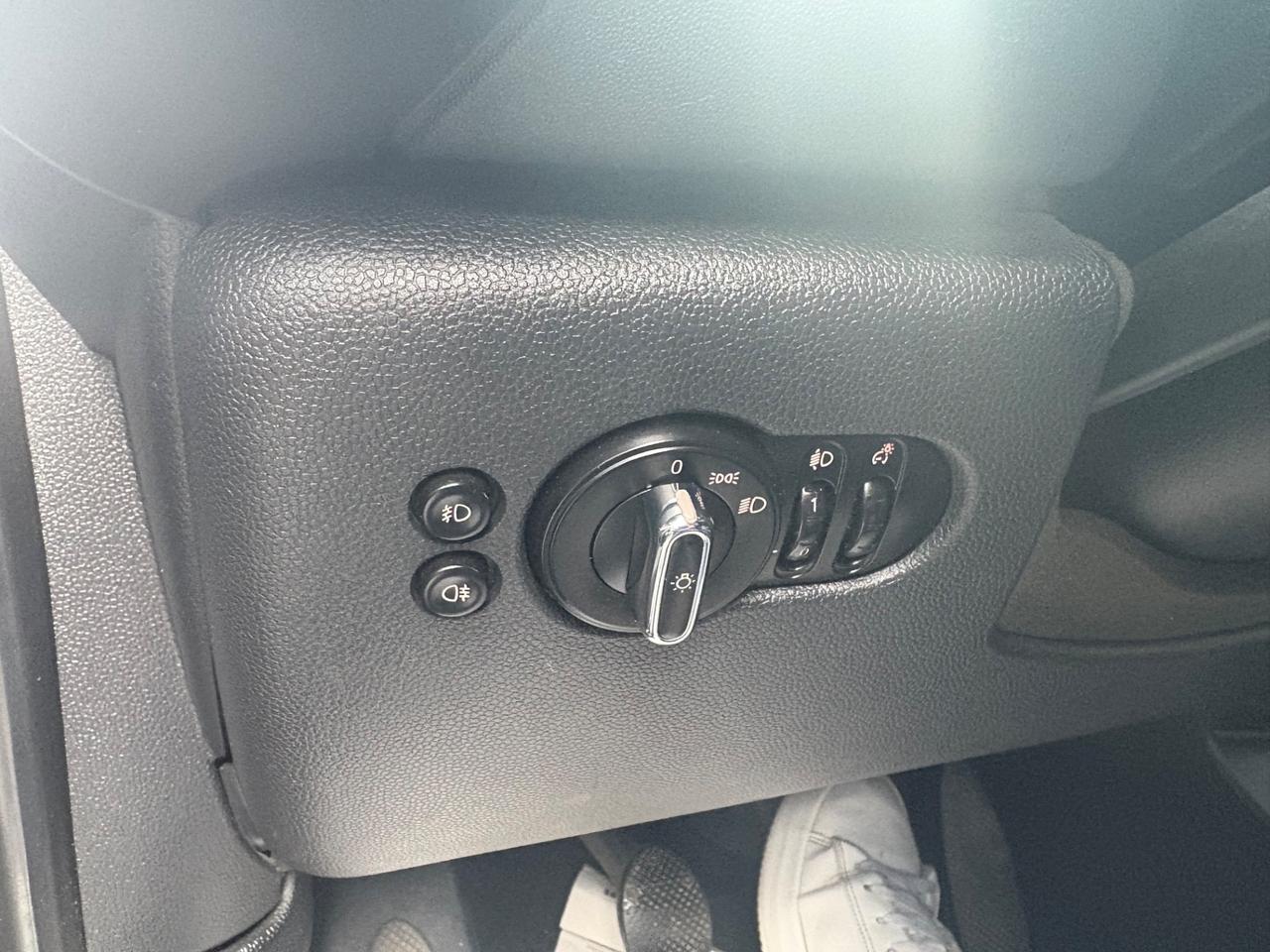 Mini 1.5 One D Business XL 5 porte John cooper Works 2016