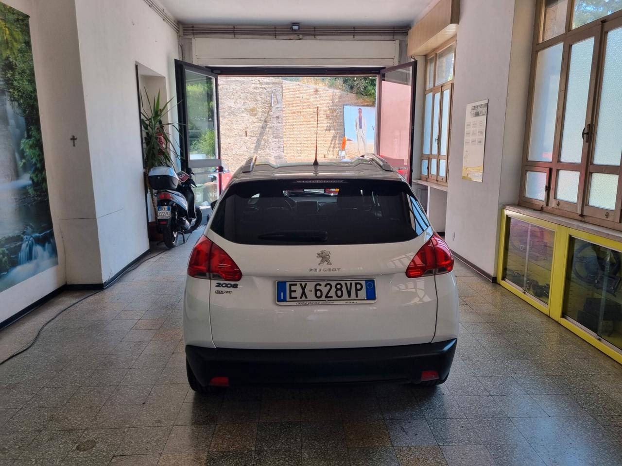 Peugeot 2008 1.4 HDi 68CV Active