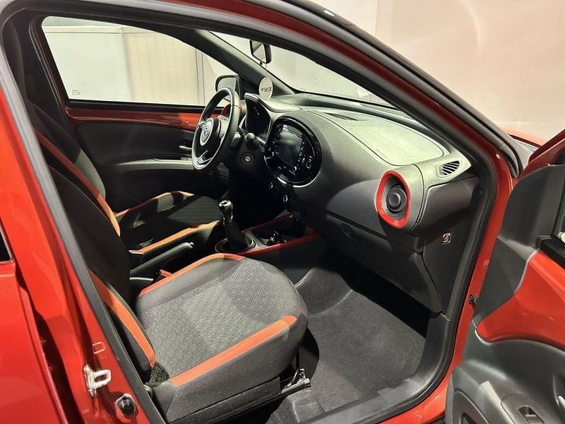 Toyota Aygo X Aygo X 1.0 VVT-i 72 CV 5 porte Trend