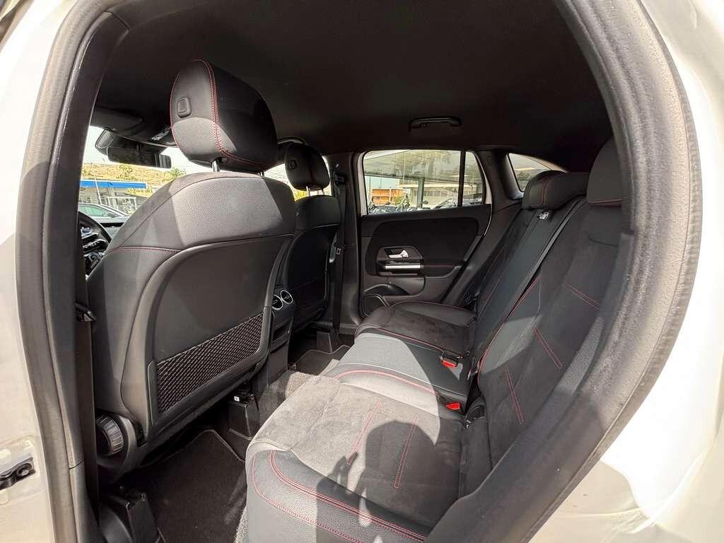 Mercedes-benz GLA 200 d Automatic AMG Line Premium Plus 2024 / KM 36.000 Tua a solo 419 Euro al mese