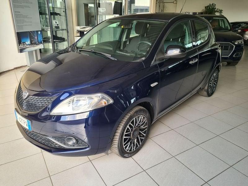 Lancia Ypsilon 1.2 69cv Platinum