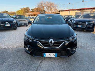 Renault Megane Mégane dCi 8V 110 CV EDC Energy Intens