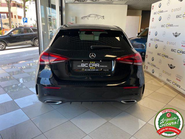 MERCEDES-BENZ A 180 Aut. Premium AMG *NIGHT PACK