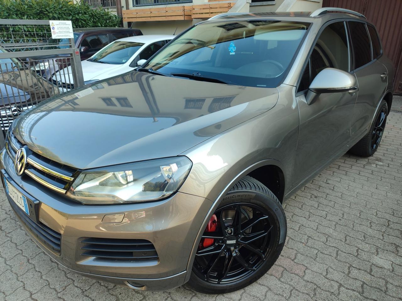 VOLKSWAGEN TOUAREG TDV6 2011 COME NUOVA BELLA
