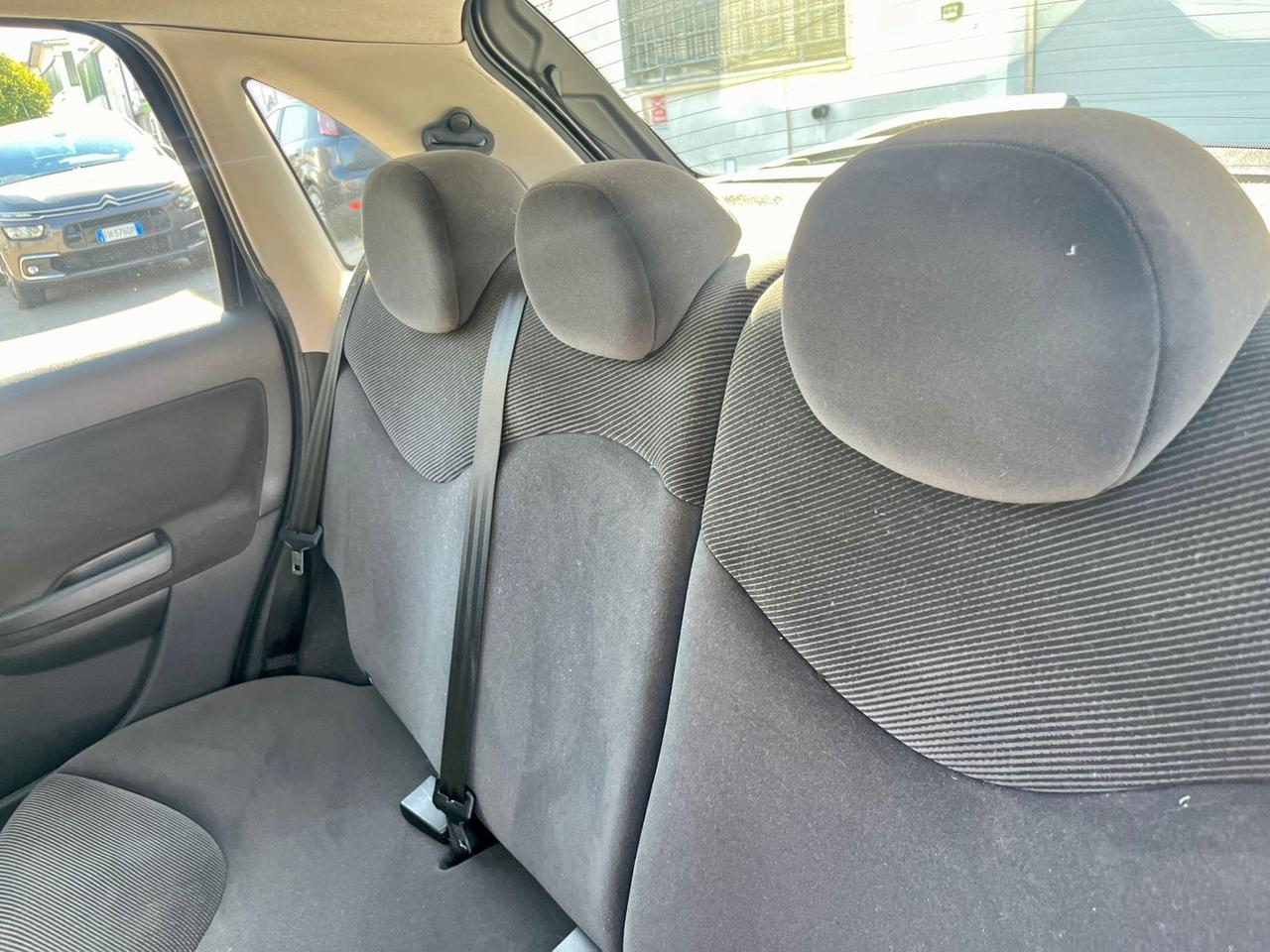 Citroen C3 1.1benz 2009 215.000km perfetta per neopatentati