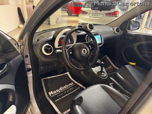 SMART ForFour 70 1.0 twinamic Youngster