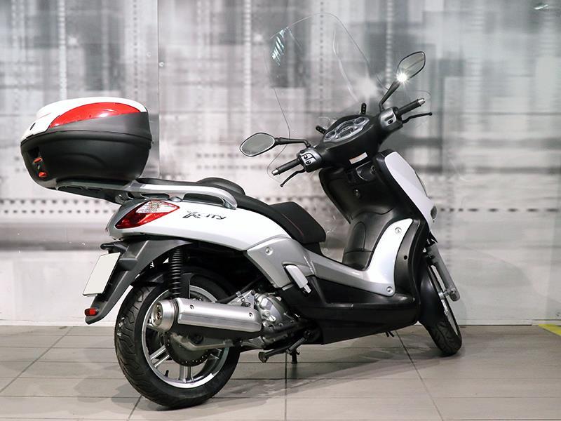 Yamaha X-City 250 Top Case