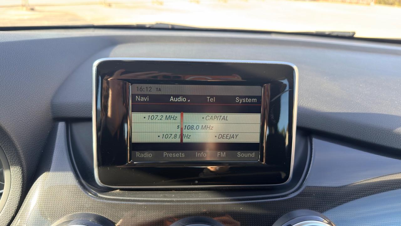 Mercedes-benz B 200 CDI BlueEFFICIENCY Executive