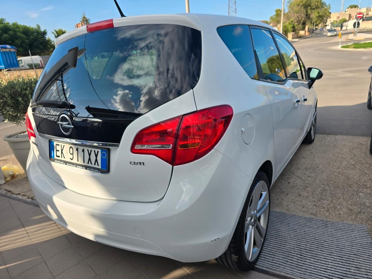 Opel Meriva 1.7 CDTI 110CV b-color Panoramic