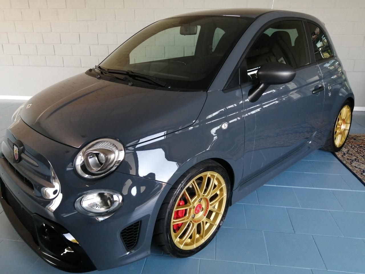 Abarth 595 1.4 Turbo T-Jet 180 CV Esseesse