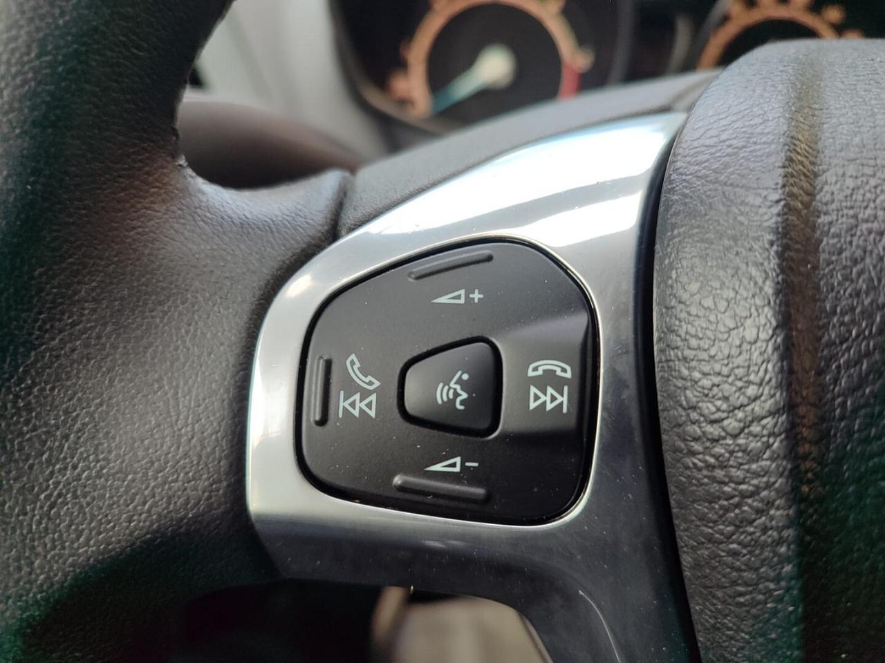 Ford B-Max 1.5 TDCi 95CV 128000 km!!