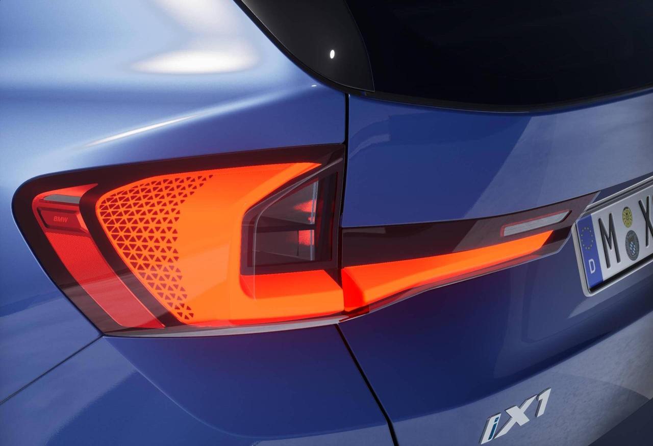 BMW X1 iX1 xDrive30 xLine