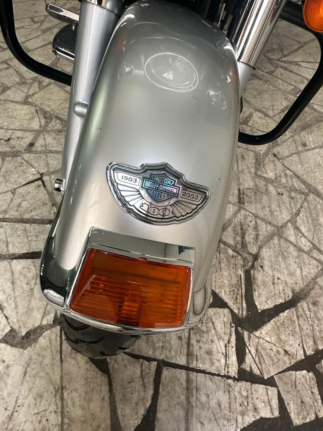 Harley-davidson FLHTCUI Ultra Classic Electra Glide 2003